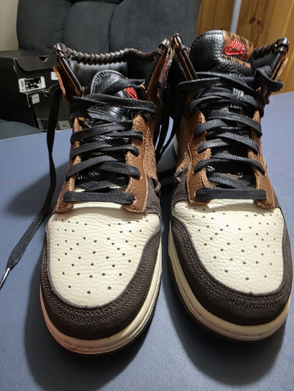 Nike Dunk High X BODEGA Men's High-Top Leather Sneakers SIZE 10M.